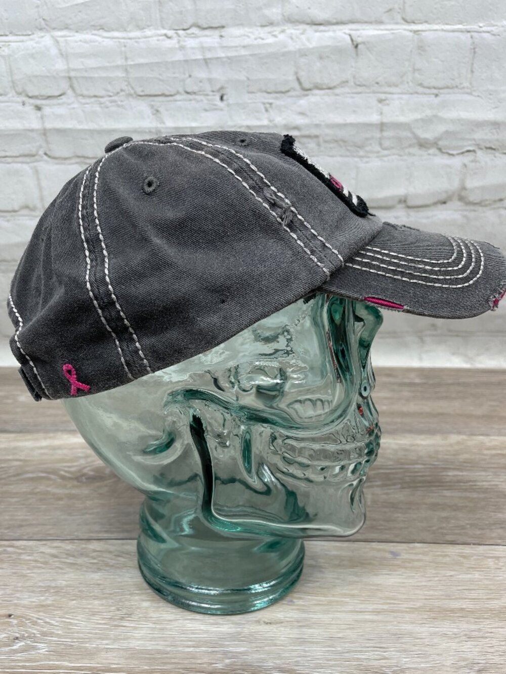 NEW BREAST CANCER AWARENESS AMERICAN FLAG VINTAGE DISTRESSED VELCRO BACK HAT - Picture 2 of 10